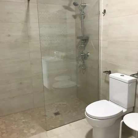 1 De 17 Casa Con Jardín Privado A 200m De La Playa. *